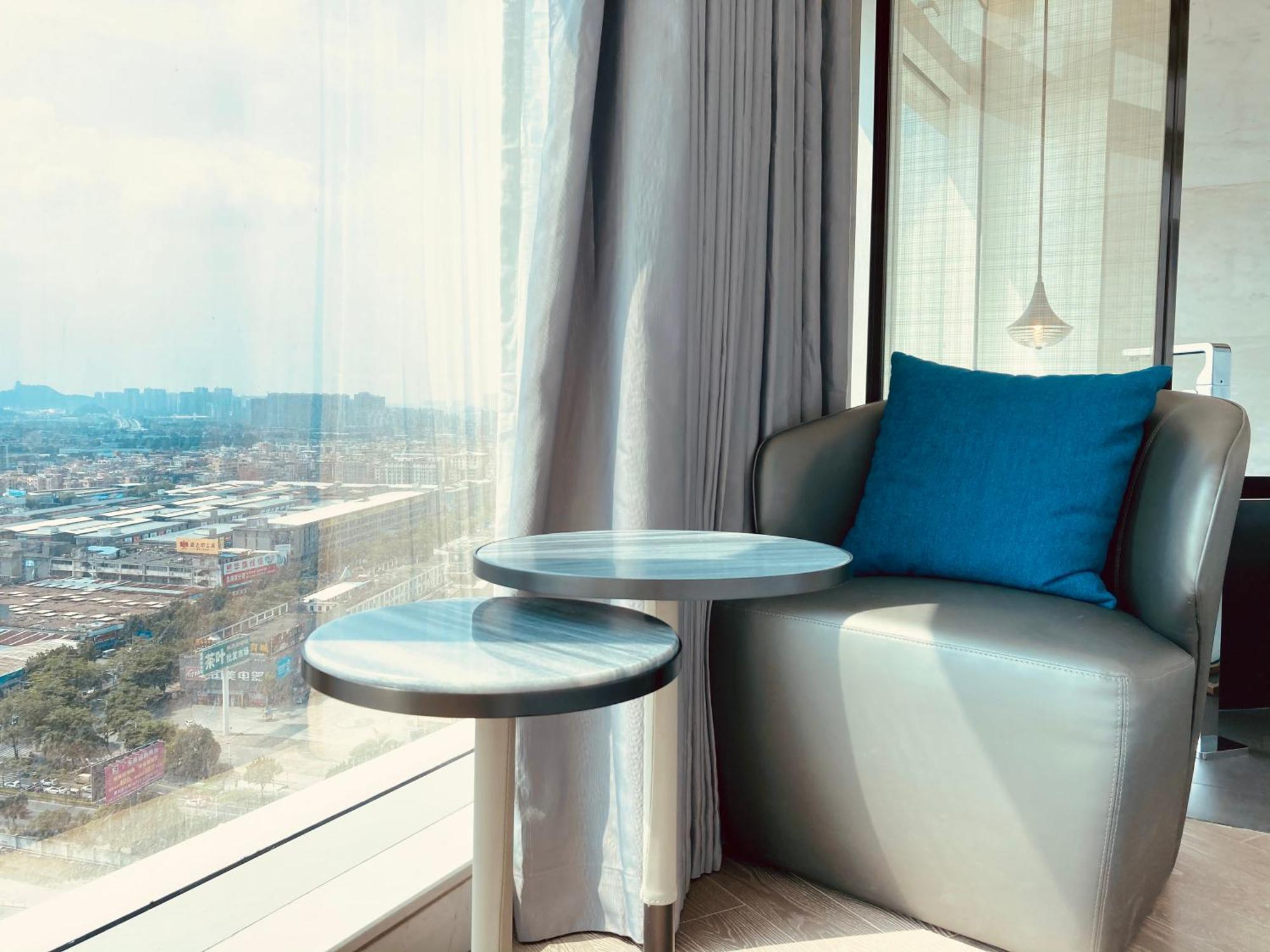 Doubletree By Hilton Foshan Nanhai-Free Canton Fair Shuttle Bus Екстериор снимка